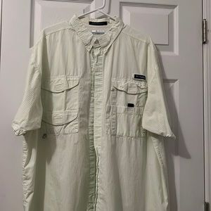 Columbia 100% cotton 2XL button up shirt